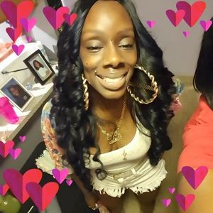 Meet your Posher, Pretty